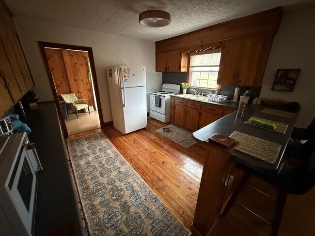 Building Photo - 12477 N Old Moneta Rd