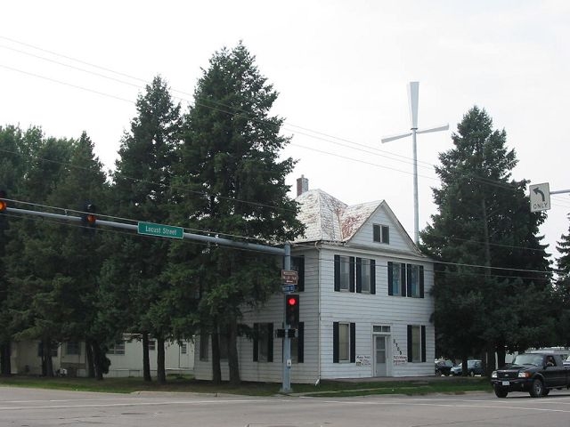 Primary Photo - 3705 W Locust St