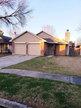 Building Photo - 11519 Highland Meadow Dr
