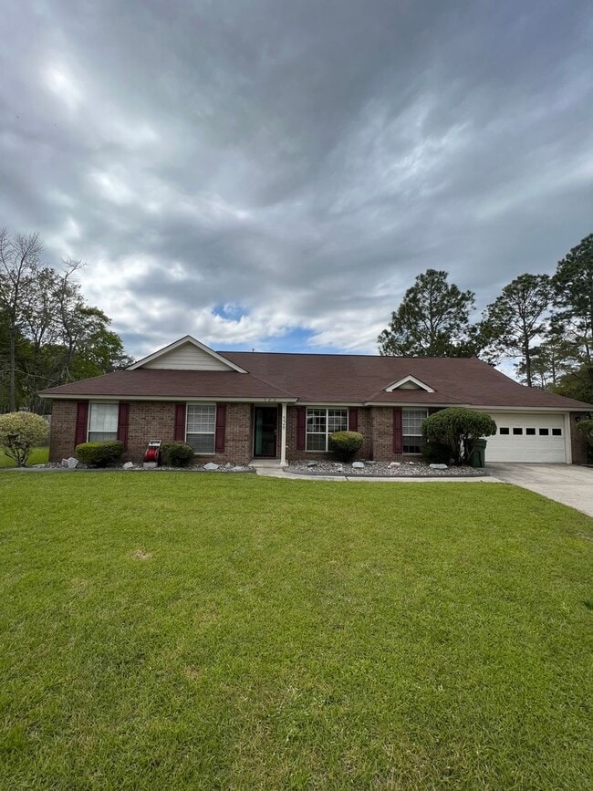 Building Photo - 526 Maxwelton Cir