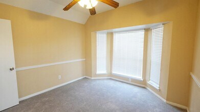 Building Photo - 1203 Beckwood Cir
