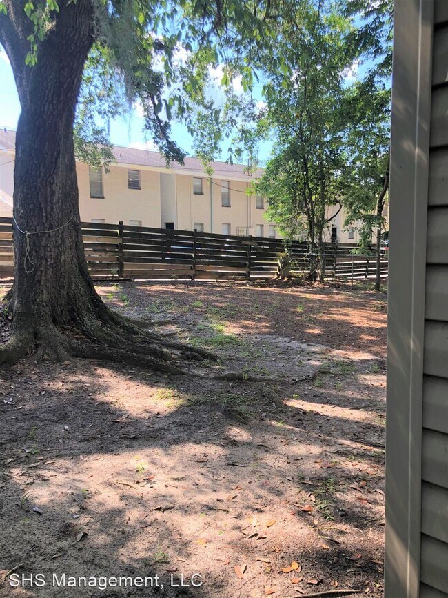 Building Photo - 3 br, 1 bath House - 214 Atkinson Drive