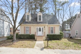 Building Photo - 34 Kelso at Peyton Dr SW
