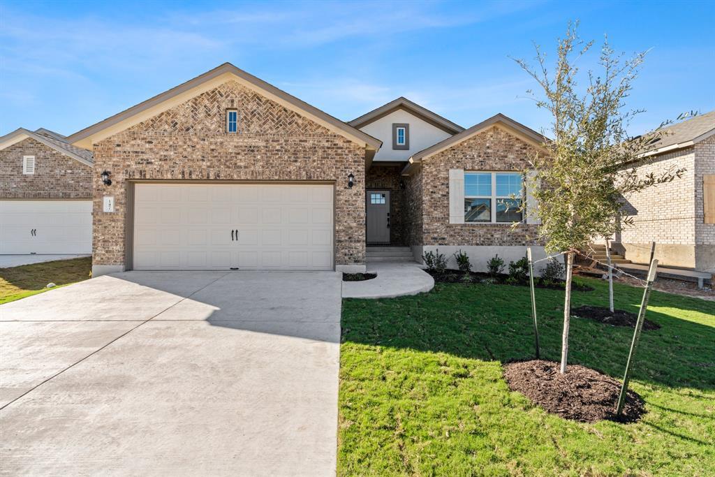 Foto principal - 147 Hackberry Ln
