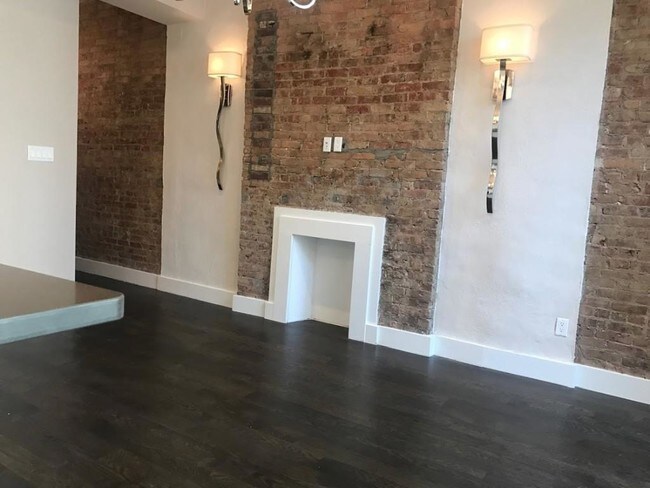 Foto del edificio - 133 E 65th St