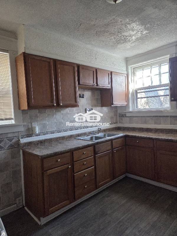 Building Photo - 3816 Avondale Ave