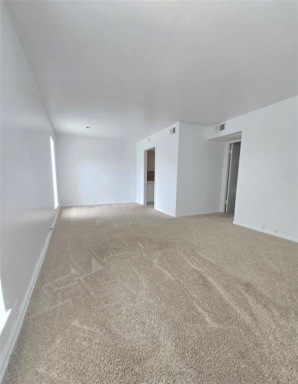 Foto del edificio - 5353 Dora St