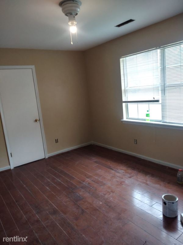 Building Photo - 3 br, 2 bath House - 4015 Ludgate Dr