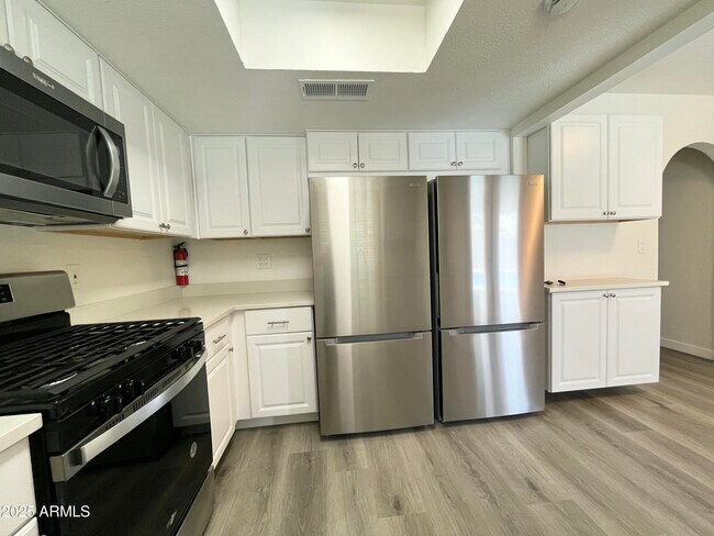 Foto del edificio - 14441 N 38th Ave
