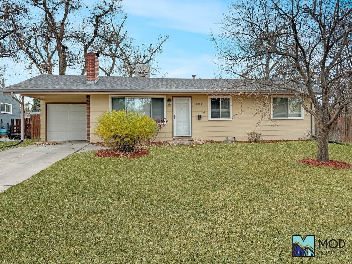 Primary Photo - $0 DEPOSIT OPTION!!! CHARMING 3 BED/1 BATH...