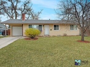 Building Photo - 6270 E Minnesota Dr