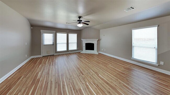 Building Photo - 11305 NW 94th St