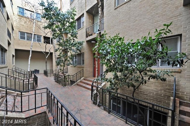 Foto del edificio - 1744 U St NW