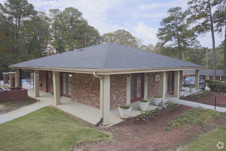 Rivers Edge Rentals Jonesboro, GA