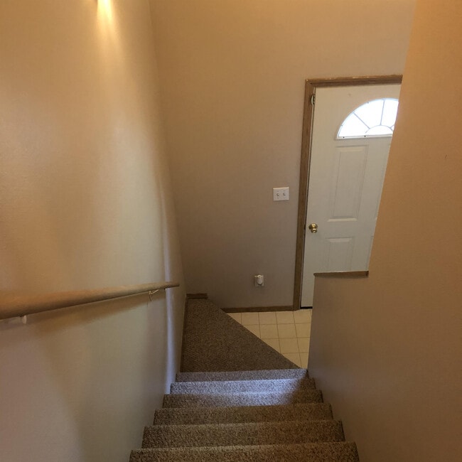 Building Photo - 255 SE 3rd St