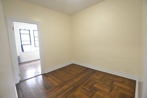 Building Photo - 432 Suydam St