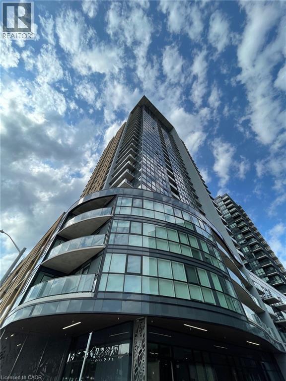 Building Photo - 108 Garment St