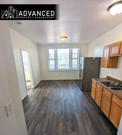Foto del edificio - 835 W Mitchell St