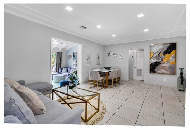 Foto del edificio - 425 NE 105th St