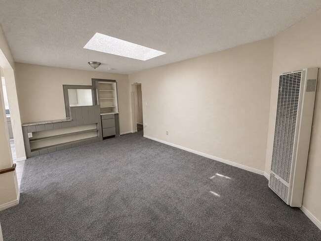 Foto del edificio - 1360-1364.5-13645 Pacific Beach Dr