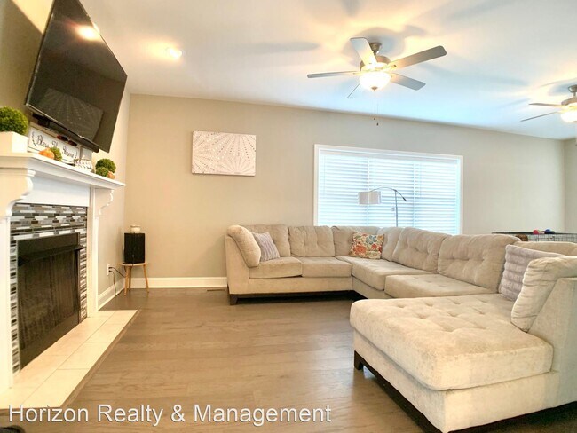 Building Photo - 3 br, 2.5 bath House - 1376 Apple Blossom Rd
