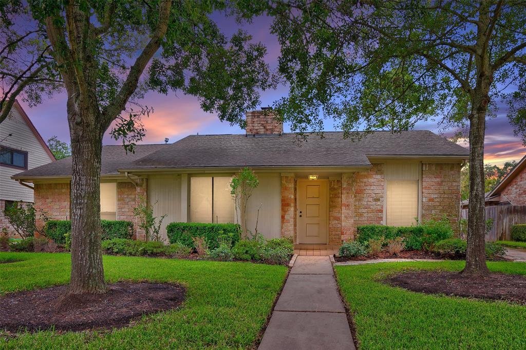 2844 Pepperwood Dr, Sugar Land, TX 77479 House Rental in Sugar Land