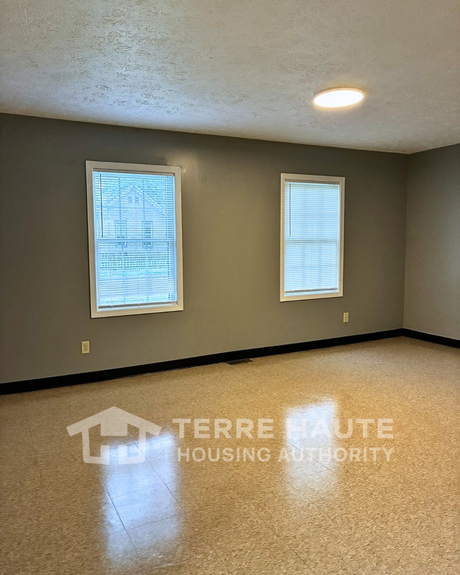 Building Photo - 1630 Liberty Ave