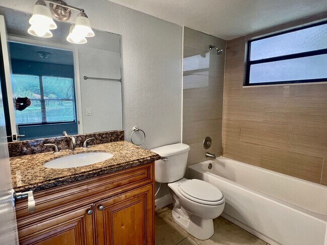 Foto del edificio - Palm Beach Grande - F