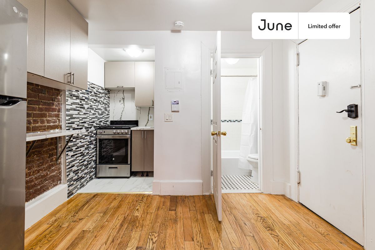 Foto principal - 42 W 88th St