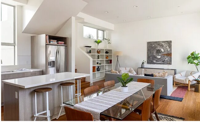 Kitchen/Living - 11808 Washington Pl