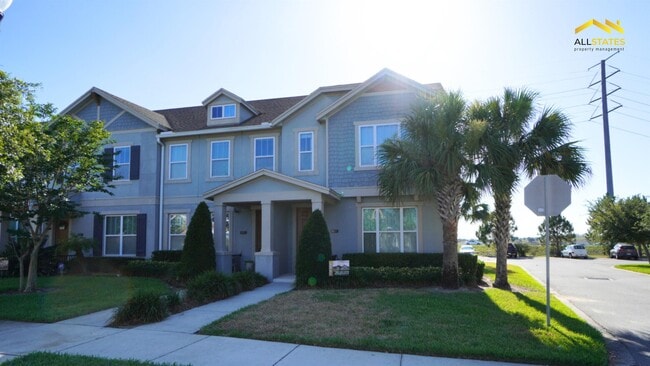 Foto del edificio - 15405 Honeybell Dr
