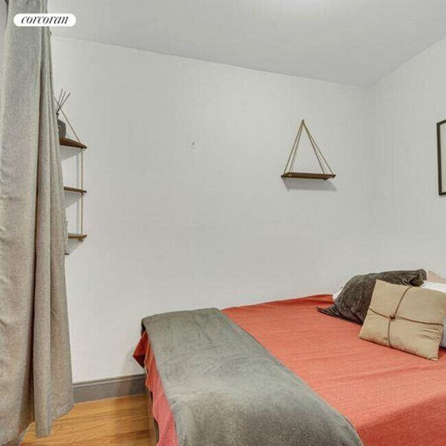 Foto del edificio - 111 MacDougal St