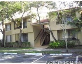 Building Photo - 801 Lyons Rd