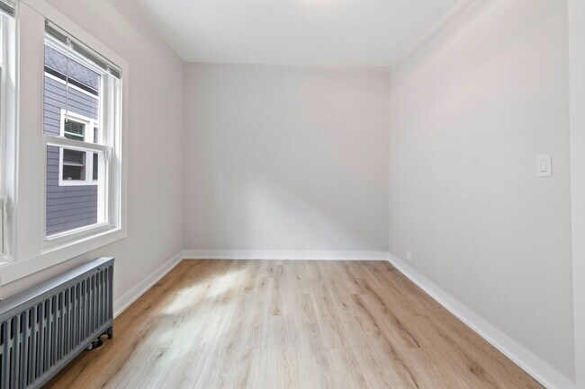 Foto del edificio - 5002 W Gunnison St