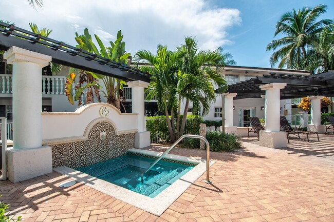 Building Photo - Legacy at Dadeland