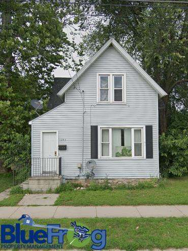 Primary Photo - 1243 University Ave