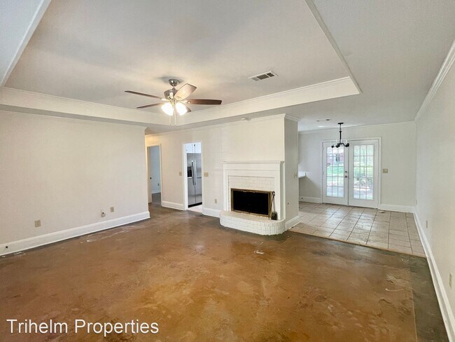 Building Photo - 3 br, 2 bath House - 305 Brookwoods Dr.