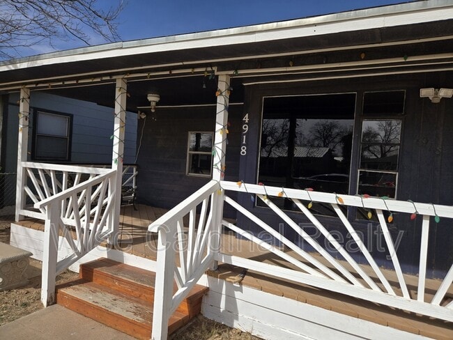 Foto del edificio - 4918 38th St