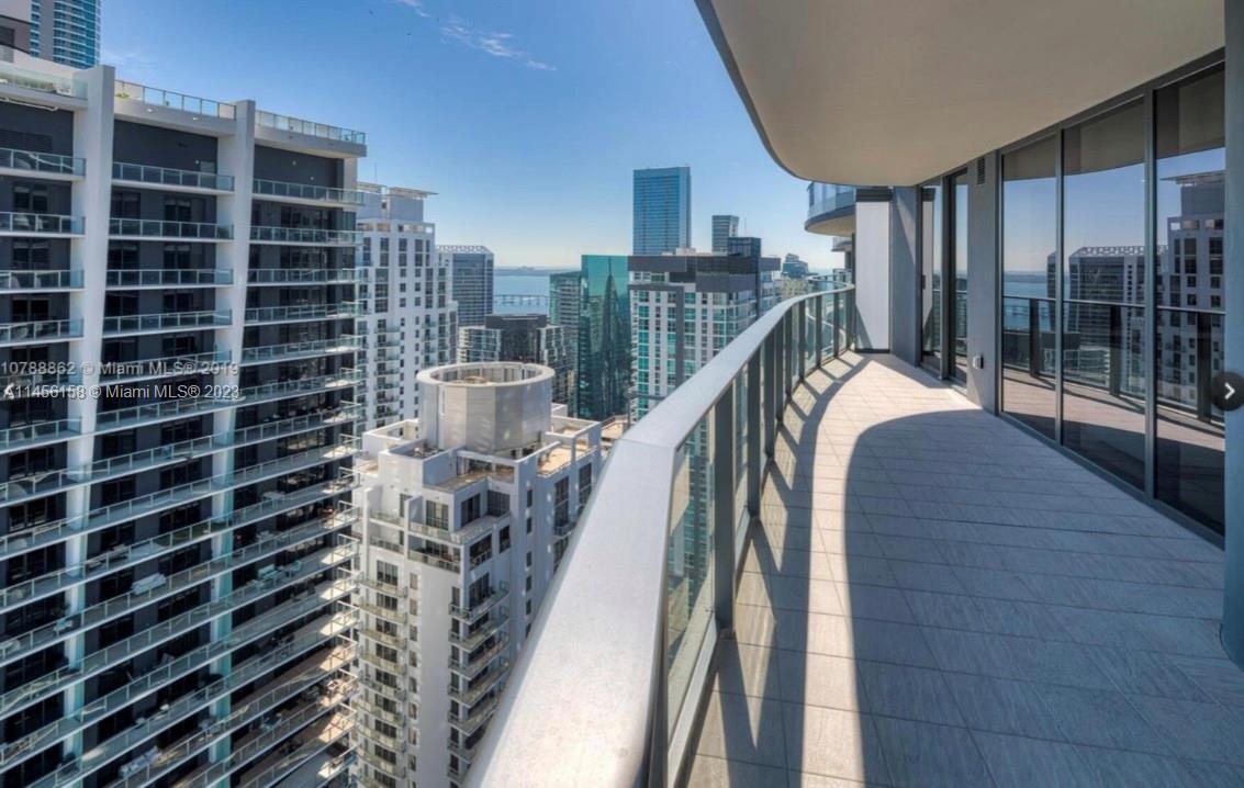 Foto principal - 1000 Brickell Plaza