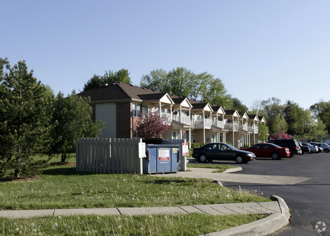 North Lake Apartments - North Lake Apartment Homes