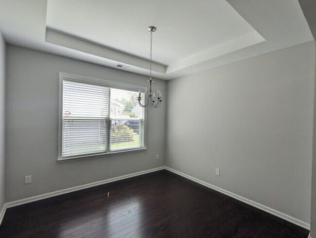Building Photo - AVAILABLE NOW- 4BR/3.5BA IN COLONY NORTH