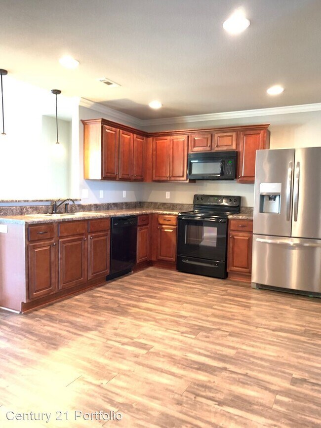 Foto del edificio - 3 br, 2 bath House - 2411 Jude CT