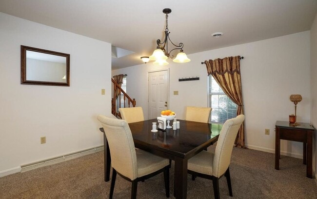 Building Photo - 2BR/2.5BA End Unit Condo | Central York SD | Open Layout | Parking + Patio | Spacious Living!