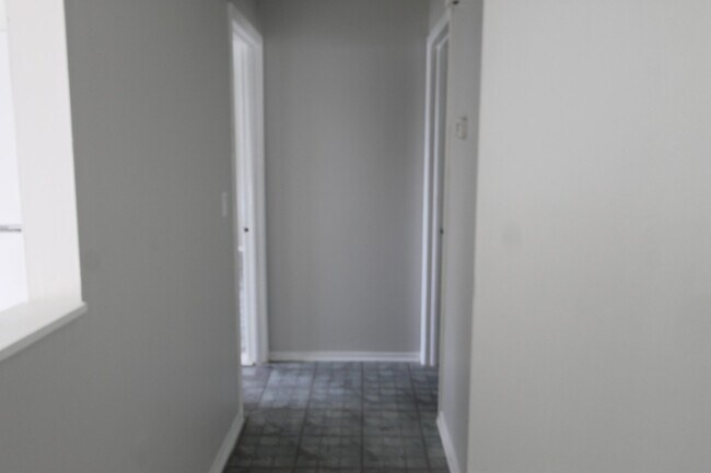 Foto del edificio - Ursus Holdings LLC (2455 TD)