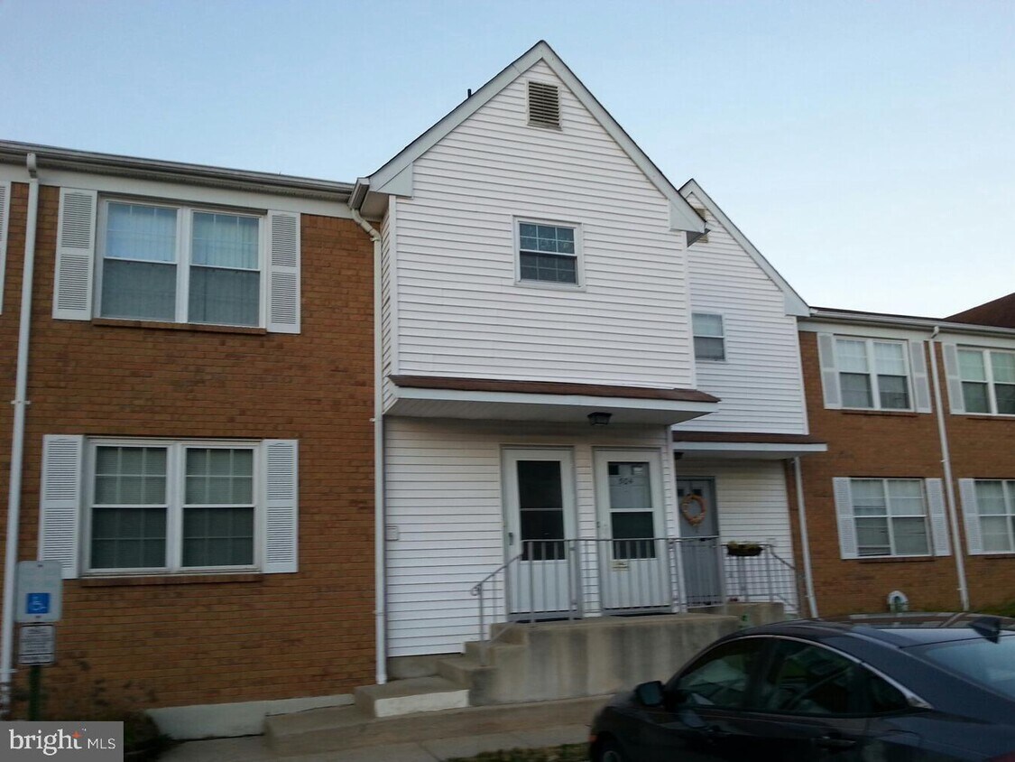 503 Woodchip Rd, Lumberton, NJ 08048 Room for Rent in Lumberton, NJ