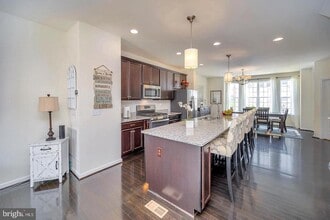 Building Photo - 1113 Nolan St