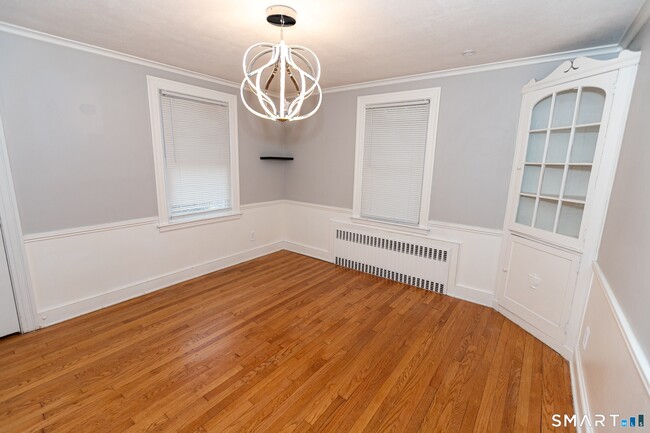 Foto del edificio - 99 Jordan Ln