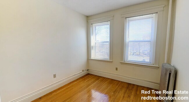 Foto del edificio - 100 Queensberry St