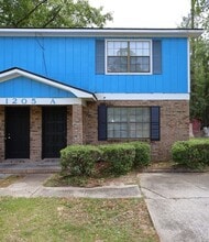 Building Photo - 1205 Bethune St