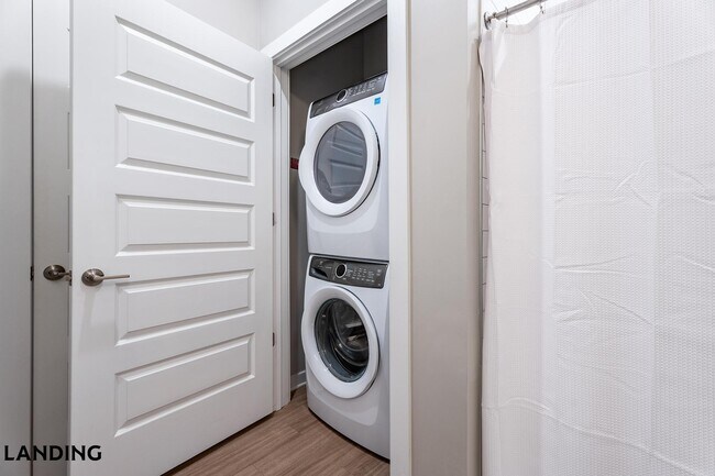 Foto del edificio - 301 Passage Way